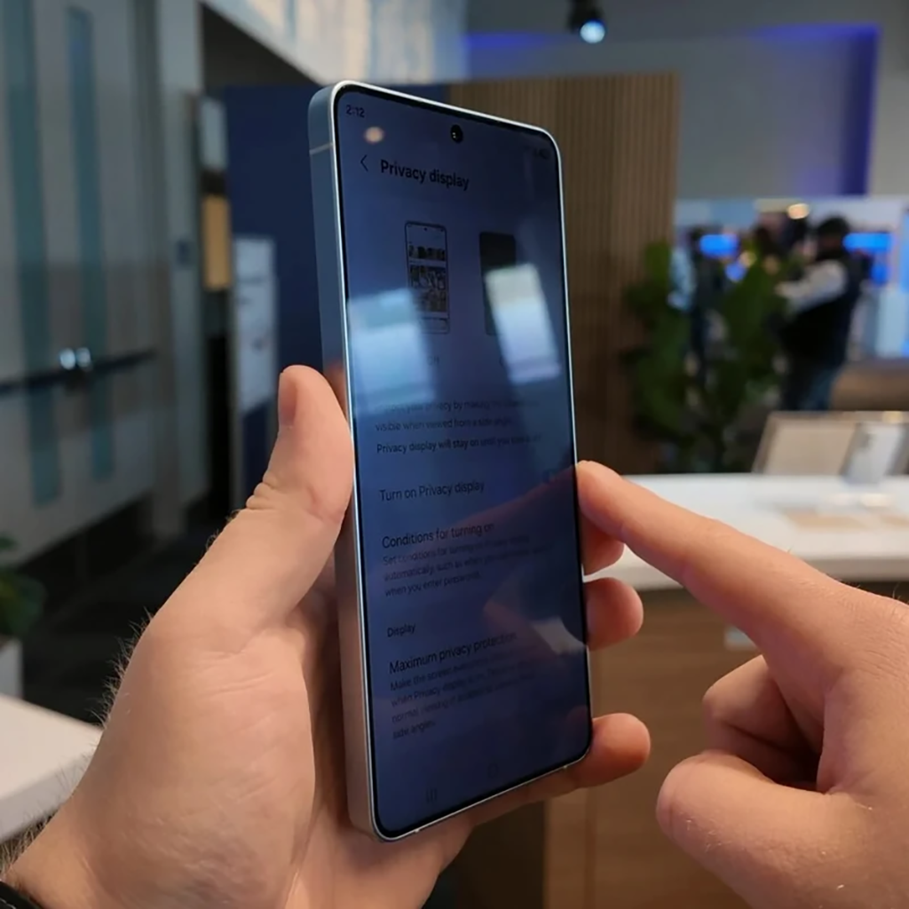 فروش نقدي و اقساطي گوشی موبایل سامسونگ مدل Galaxy S26 Ultra دو سیم کارت ظرفیت 512 گیگابایت و رم 12 گیگابایت - ویتنام