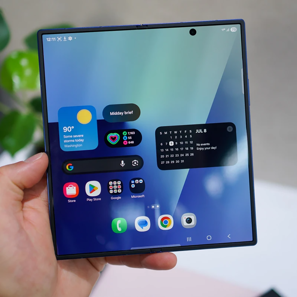 فروش نقدي و اقساطي گوشی موبایل سامسونگ مدل Galaxy Z Fold 7 دو سیم‌کارت ظرفیت 256 گیگابایت و رم 12 گیگابایت - ویتنام به همراه شارژر 45 وات سامسونگ