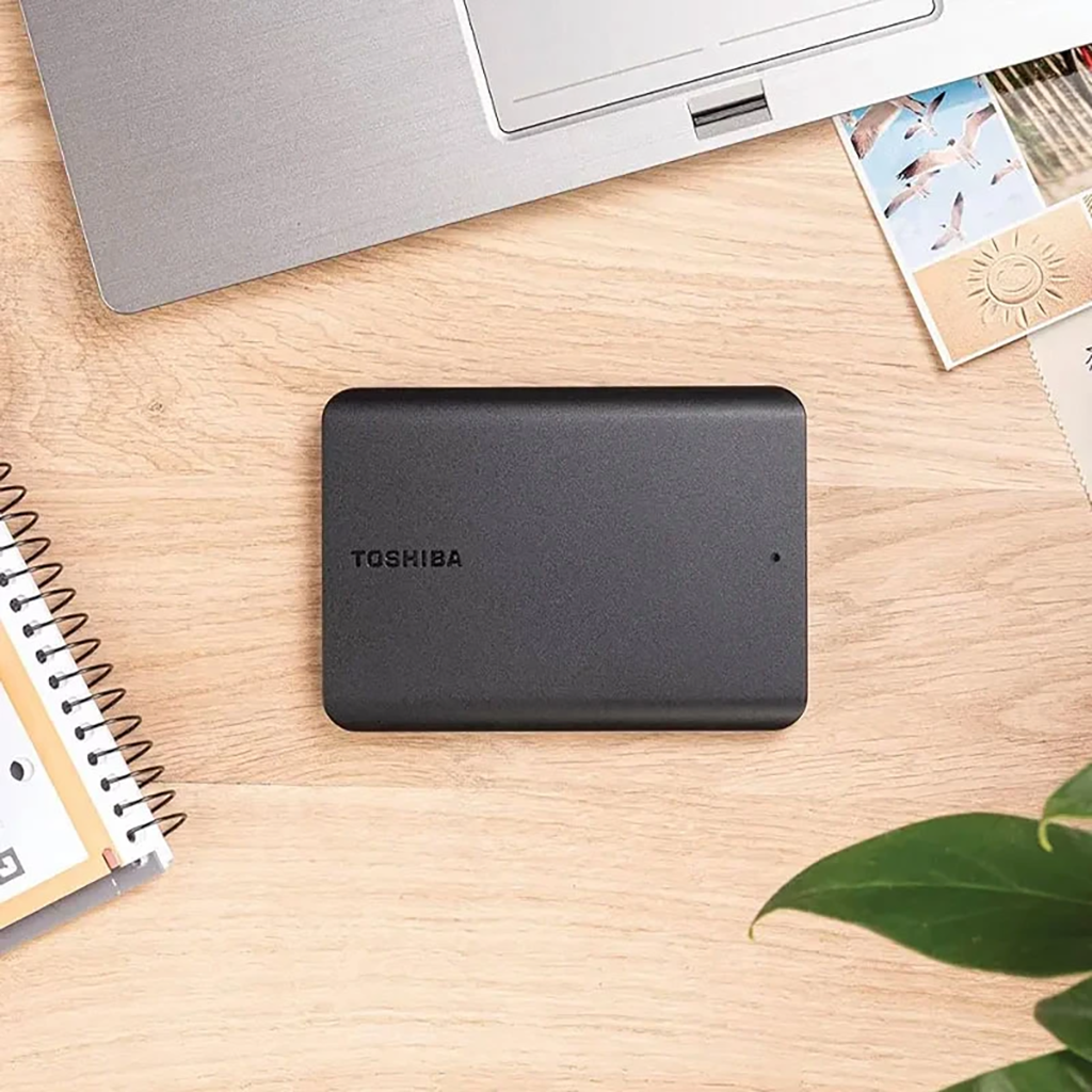 فروش نقدی و اقساطی هارد اکسترنال توشیبا مدل Canvio Basics ظرفیت 4 ترابایت دارای رابط USB Type-A
