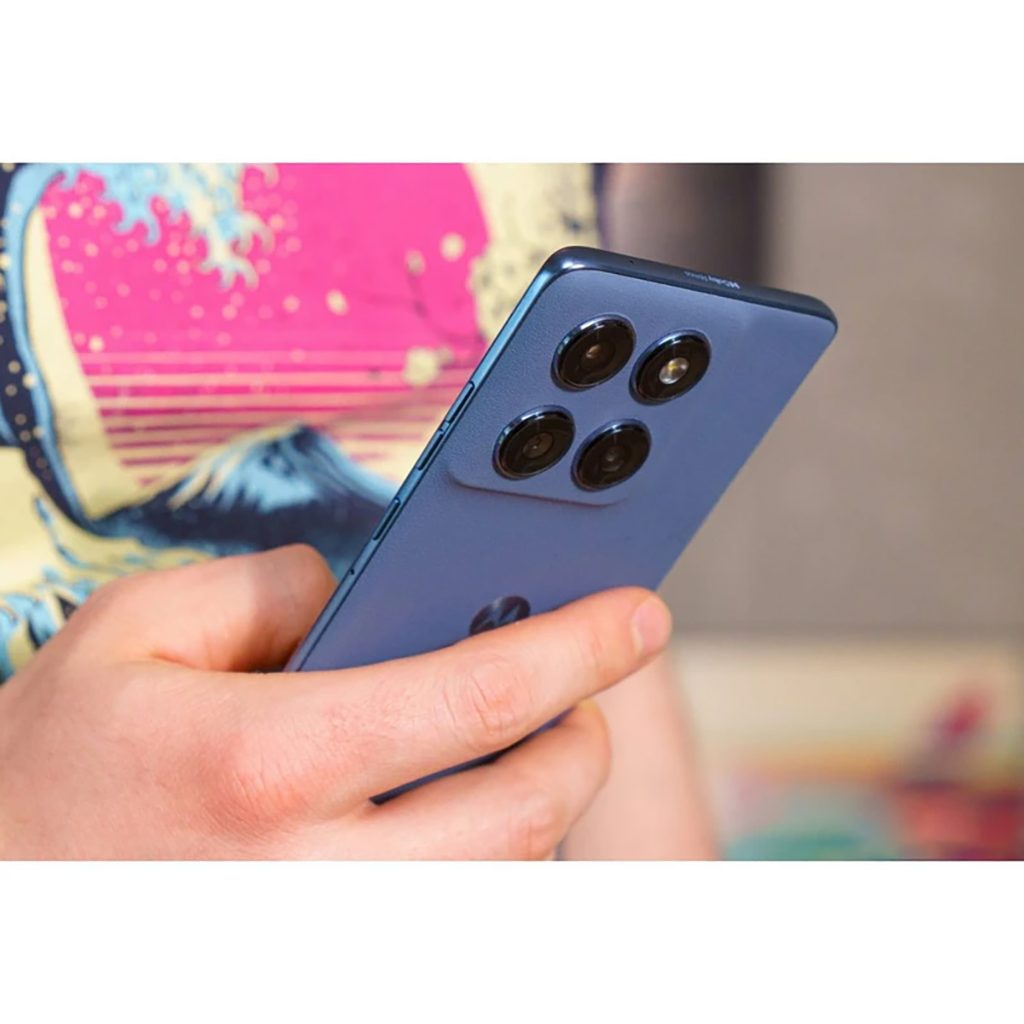 فروش نقدي و اقساطي گوشی موبایل موتورولا مدل Edge 60 Fusion دو سیم کارت ظرفیت 256 گیگابایت و رم 12 گیگابایت
