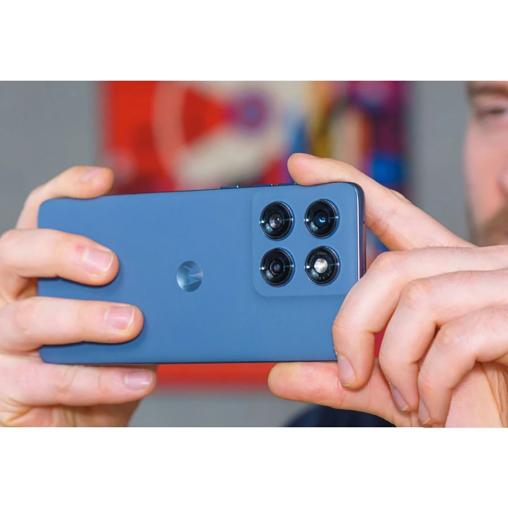 فروش نقدي و اقساطي گوشی موبایل موتورولا مدل Edge 60 Fusion دو سیم کارت ظرفیت 256 گیگابایت و رم 12 گیگابایت