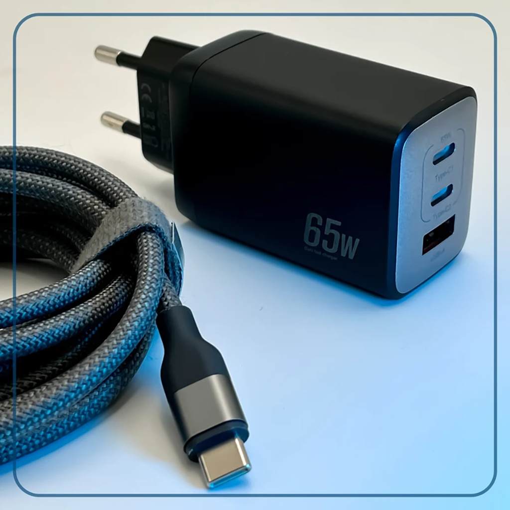فروش نقدی و اقساطی شارژر دیواری 65 وات وونک مدل PD-65W به همراه کابل دو متری USB-C